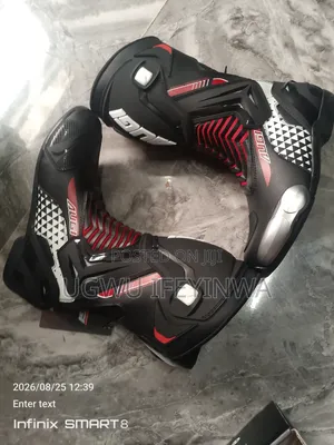 AuGi Boots