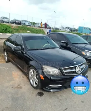 Mercedes-Benz C300 2010 Black
