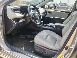 Toyota Avalon 2016 Silver