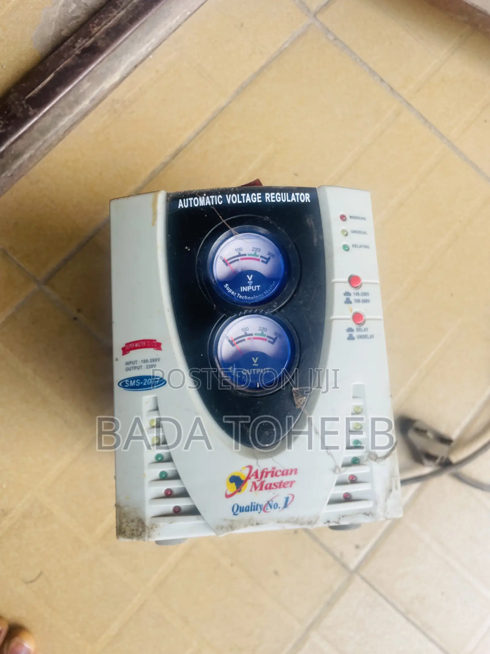 2000VA Relay Automatic Voltage Stabilizer DV-2000 Black