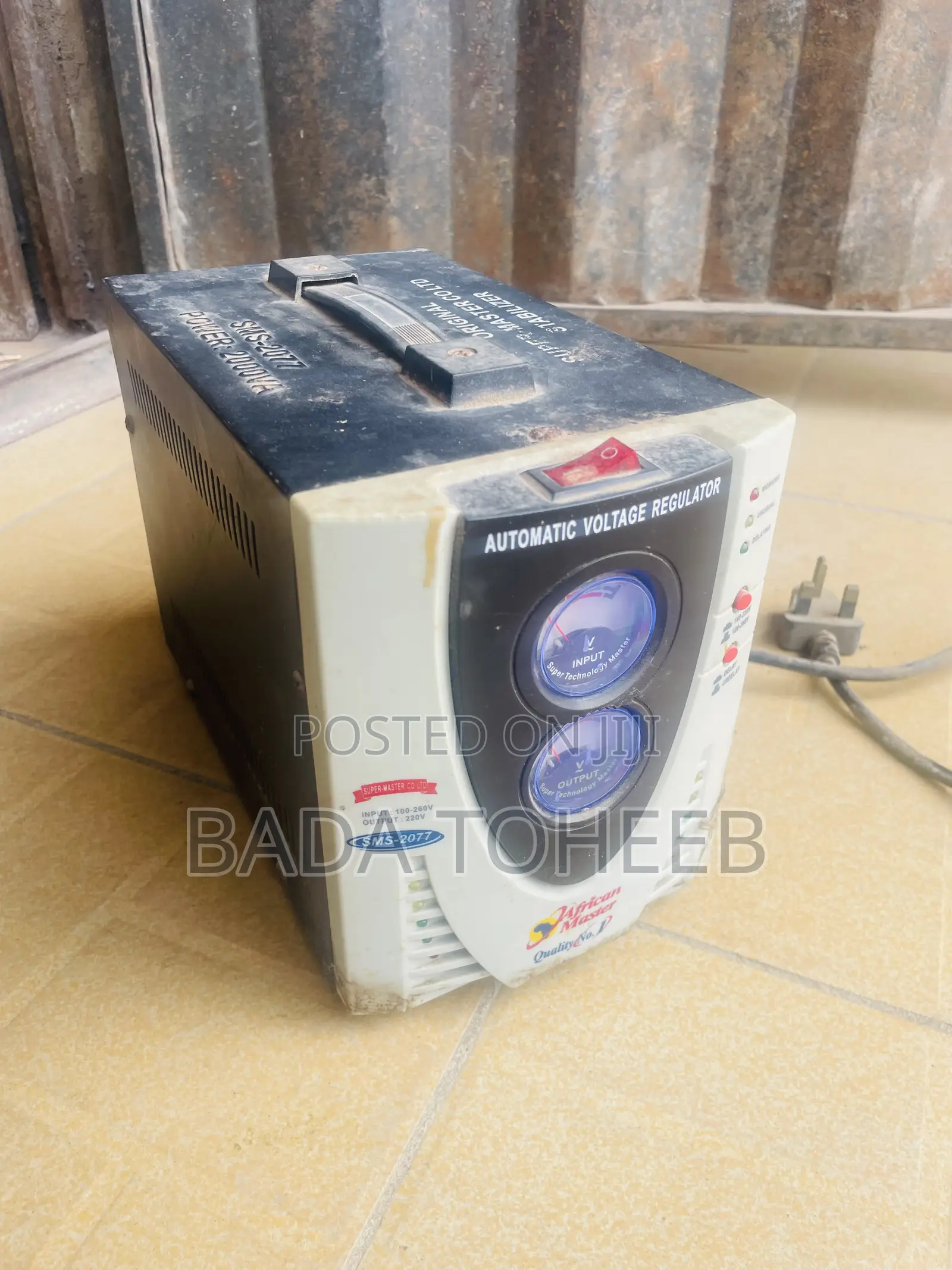 2000VA Relay Automatic Voltage Stabilizer DV-2000 Black