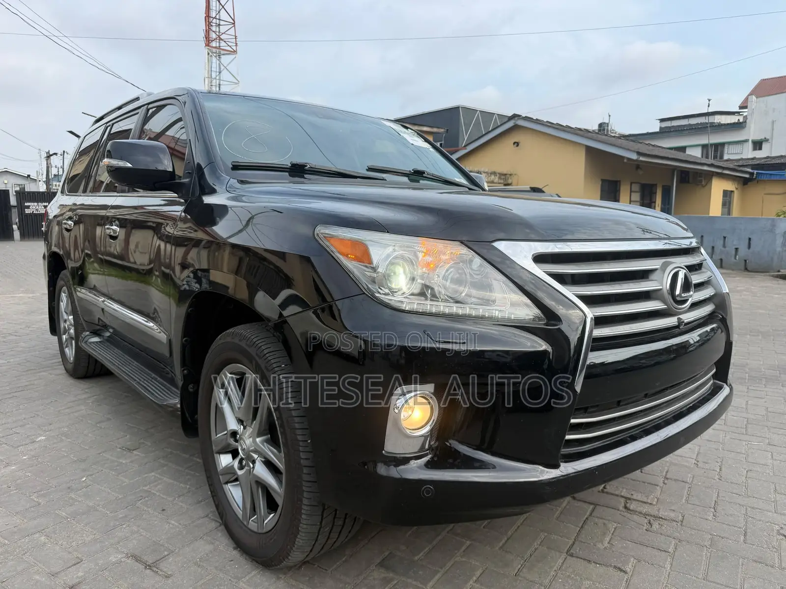 Lexus LX 570 2012 Black