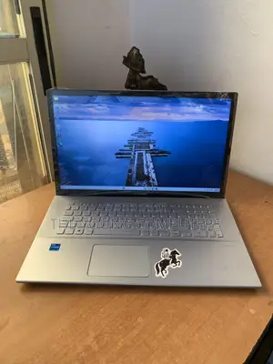 Laptop Asus X71A 8GB Intel Core i5 SSD 512GB