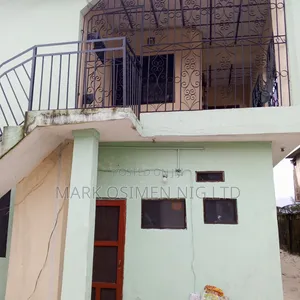 3bdrm Apartment in Warri for rent
