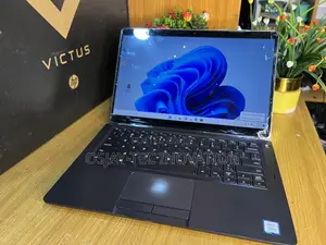 Laptop Dell Latitude 5300 2-in-1 8GB Intel Core i5 SSD 256GB