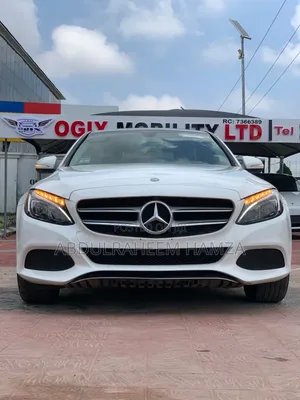 Mercedes-Benz C300 2016 White