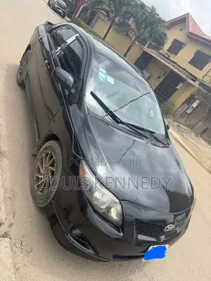 Toyota Corolla 2009 Black