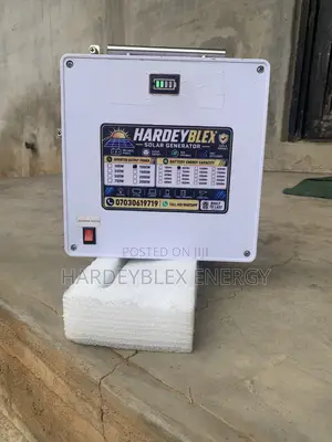 600wh/1000w Solar Generator