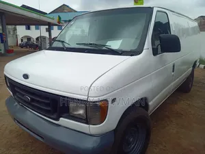 Ford E350 2006 White