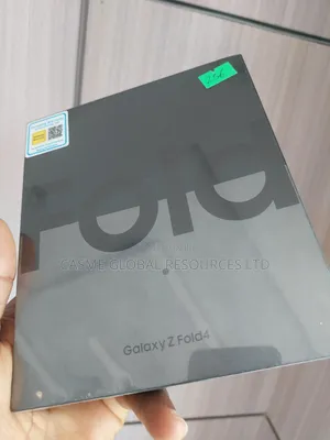New Samsung Galaxy Z Fold4 256 GB Black