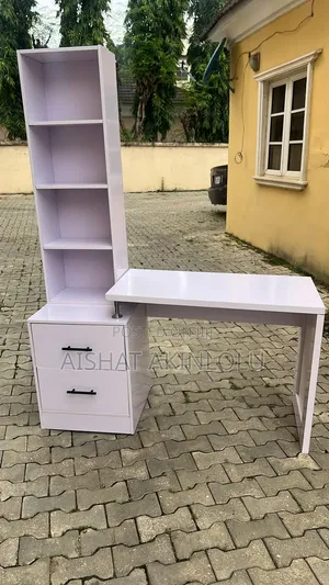 Stylish Study/Office Desk With Bookshelf Drawers