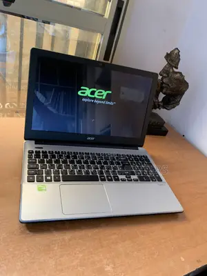 Laptop Acer Aspire E5-571 8GB Intel Core i7 HDD 1T
