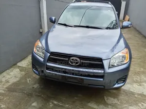 Toyota RAV4 2011 Blue