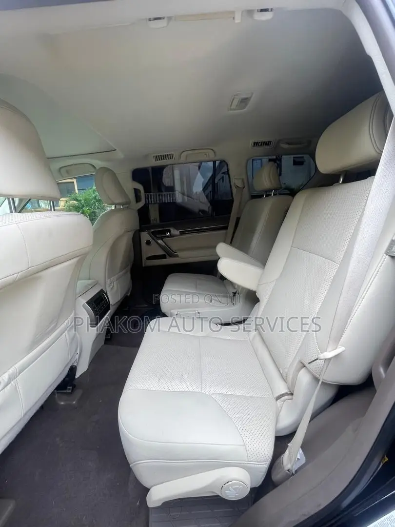 Lexus GX 460 Luxury 2017 Black