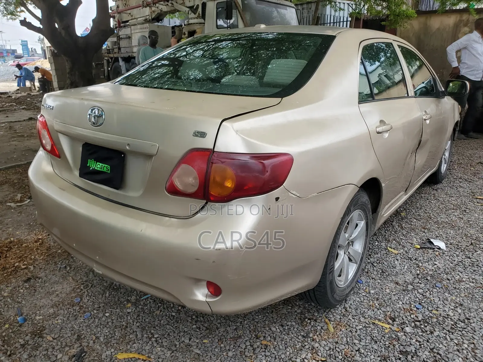 Toyota Corolla 2009 Gold