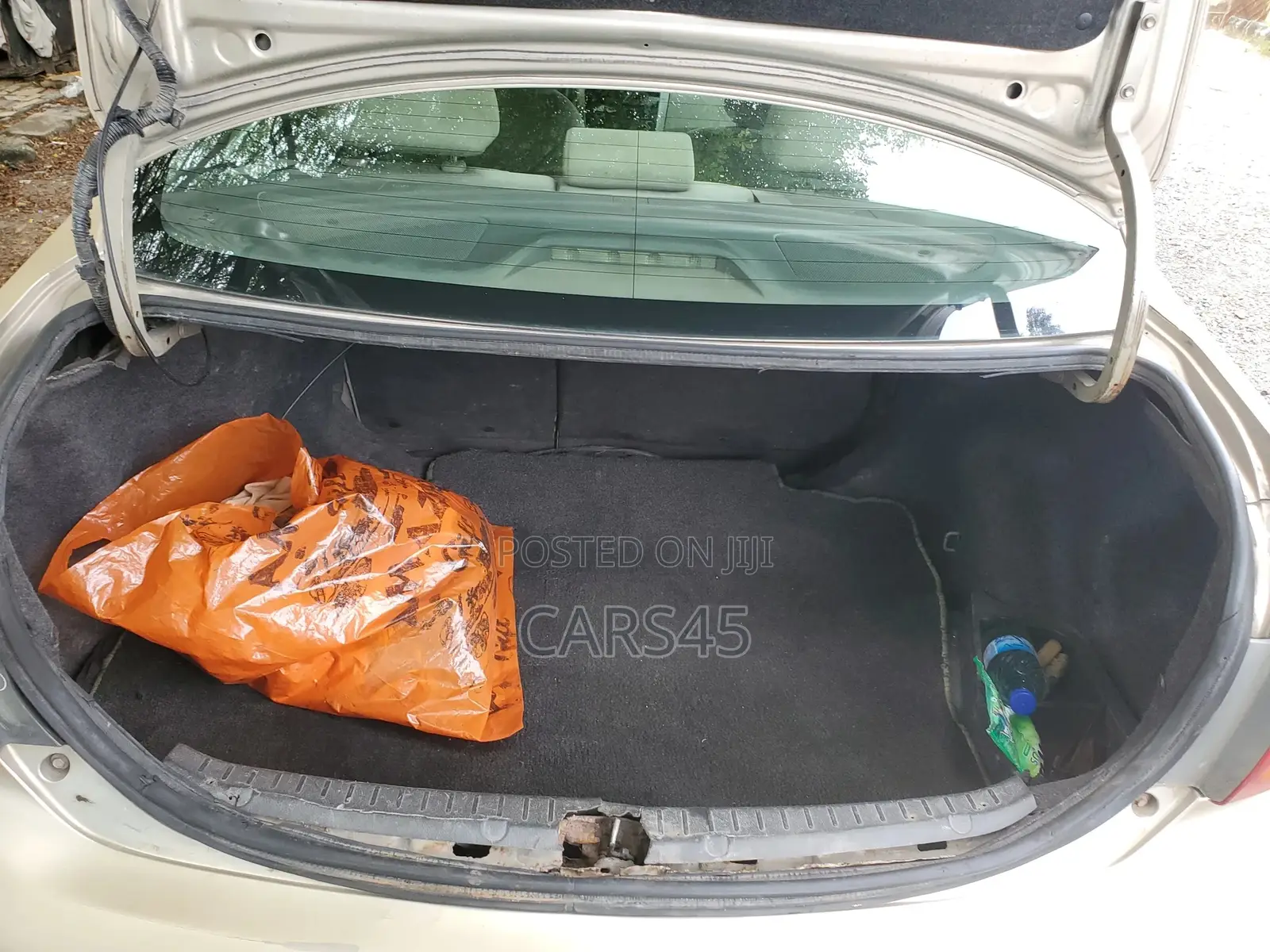 Toyota Corolla 2009 Gold