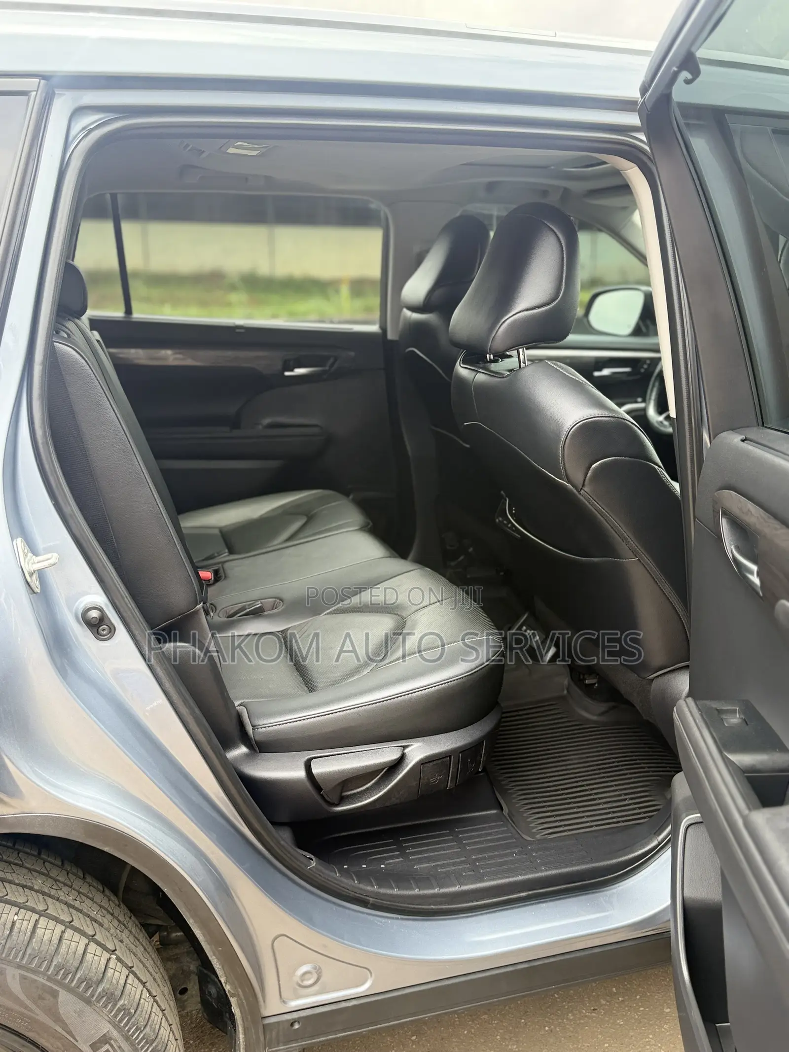 Toyota Highlander Limited AWD 2020 Blue