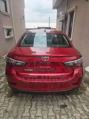 Toyota Yaris 2019 Burgundy