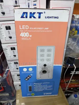 New AKT Lighting 400W Solar Street Lamp – 4800Lm