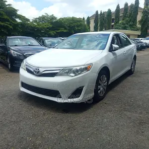 Toyota Camry 2014 White