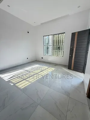 1bdrm Shared Apartment in New Road, Lekki Phase 2 for rent