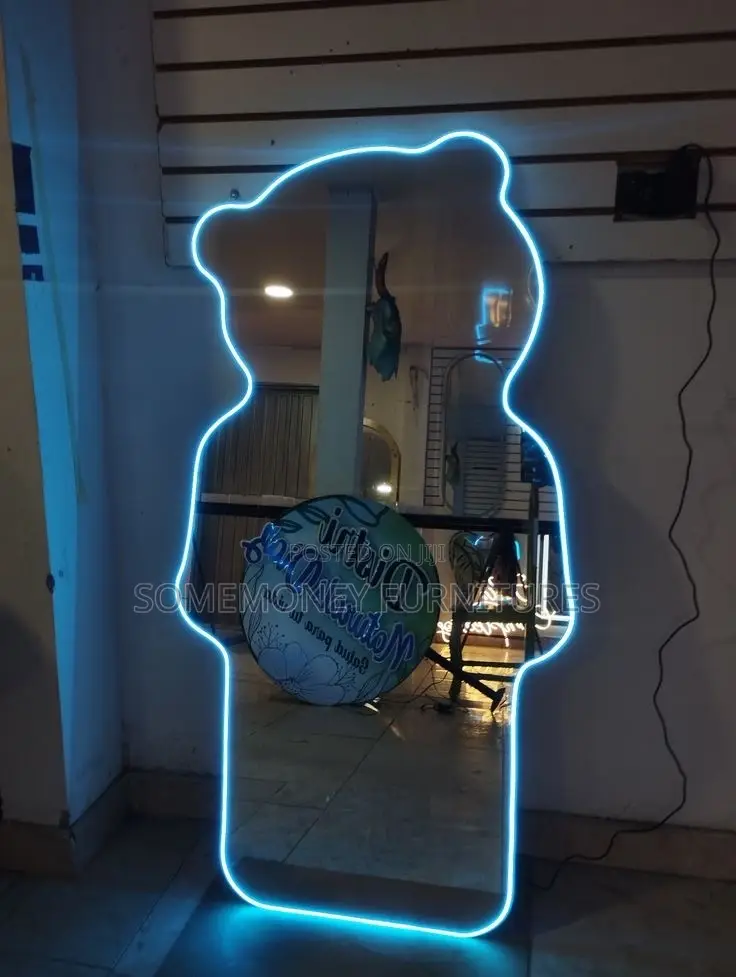 Quality Mirror Stands