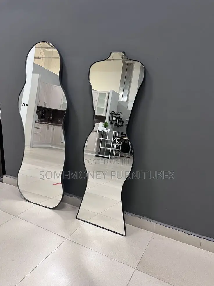 Quality Mirror Stands
