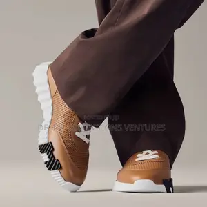 Luxury Update  Hermes Bouncing Sneakers. Size: 41-47.