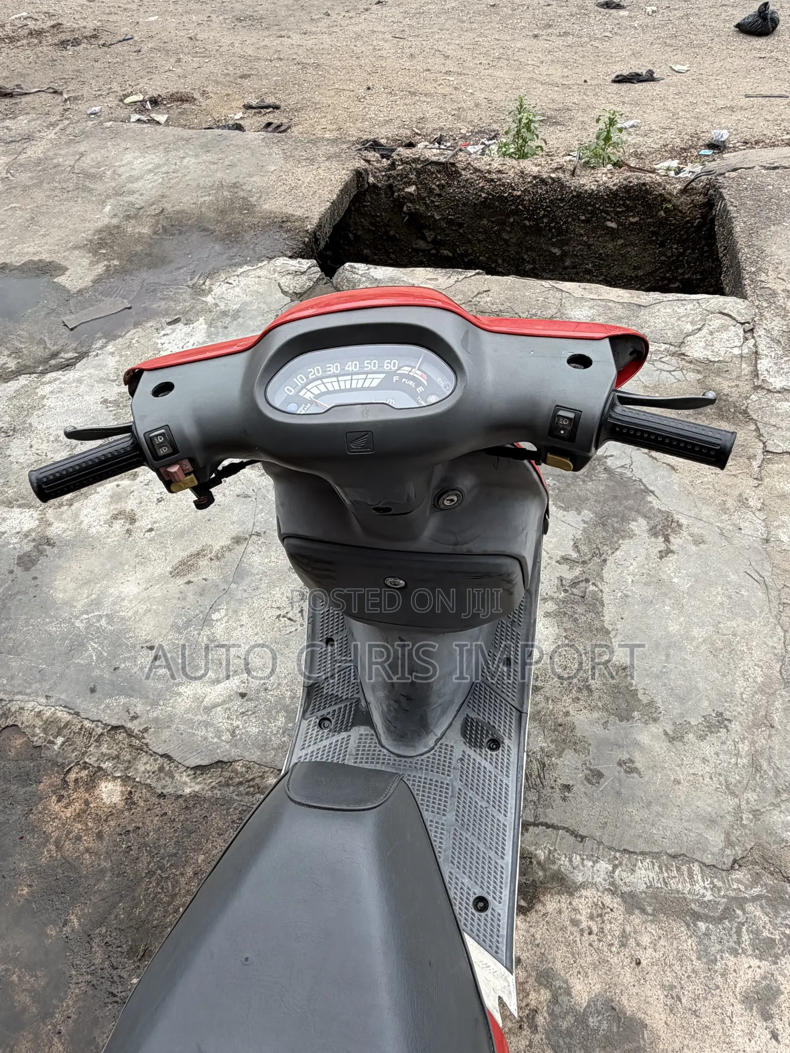 Honda 2003 Red