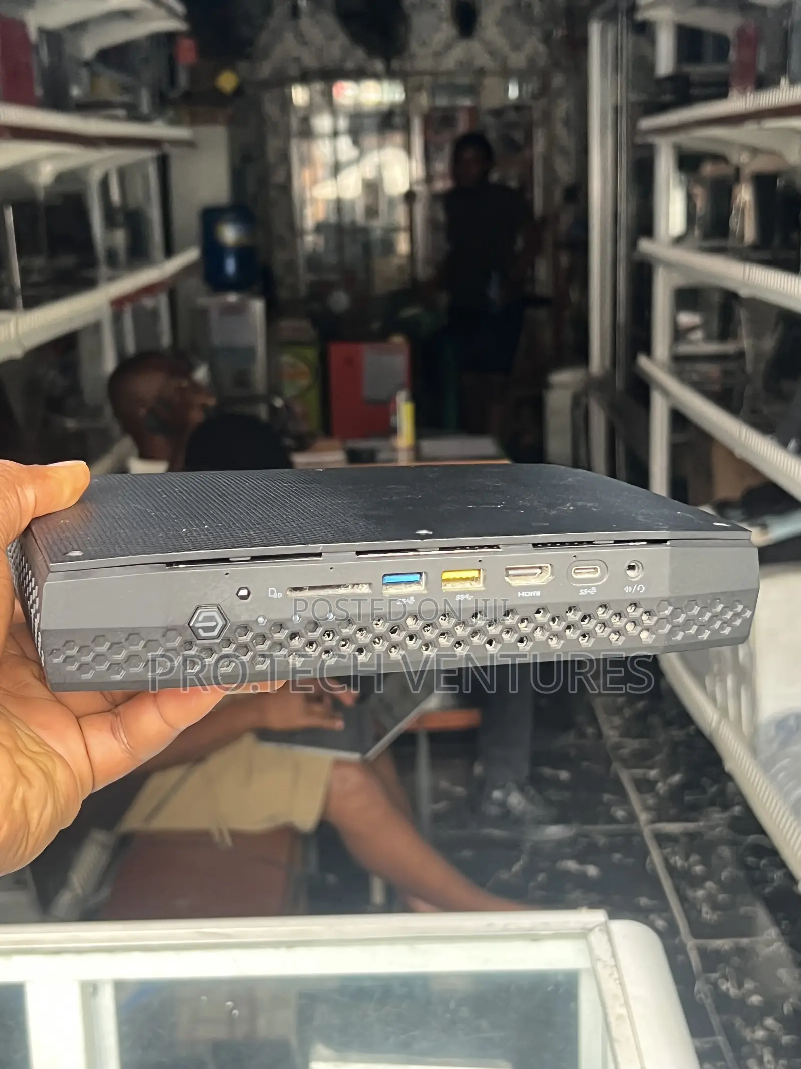 Desktop Computer 16GB Intel Core i7 SSD 512GB