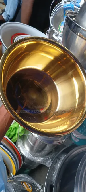 Quality Golden Pan 32cm