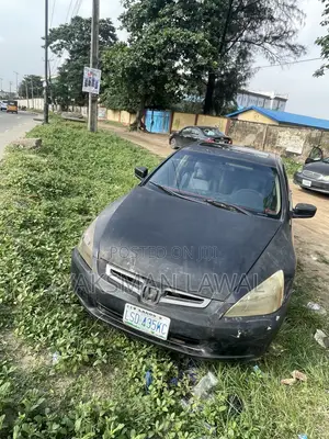 Honda Accord 2004 Black