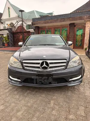 Mercedes-Benz C300 Luxury 4Matic Sedan AWD (3.0L 6cyl 7A) 2010 Gray