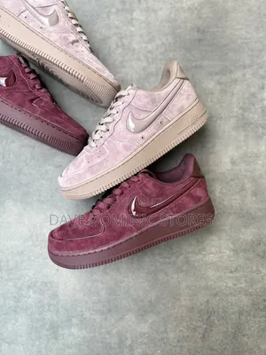 Original Nike Air Force 1 Low Sneakers in 2 Colors