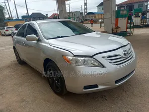 Toyota Camry 2008 Silver