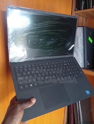 Laptop Dell Vostro 15 3510 8GB Intel Core i5 SSD 256GB