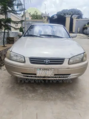 Toyota Camry 2001 Silver