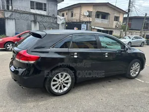 Toyota Venza 2010 Black