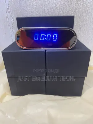 Table Clock Spy Camera
