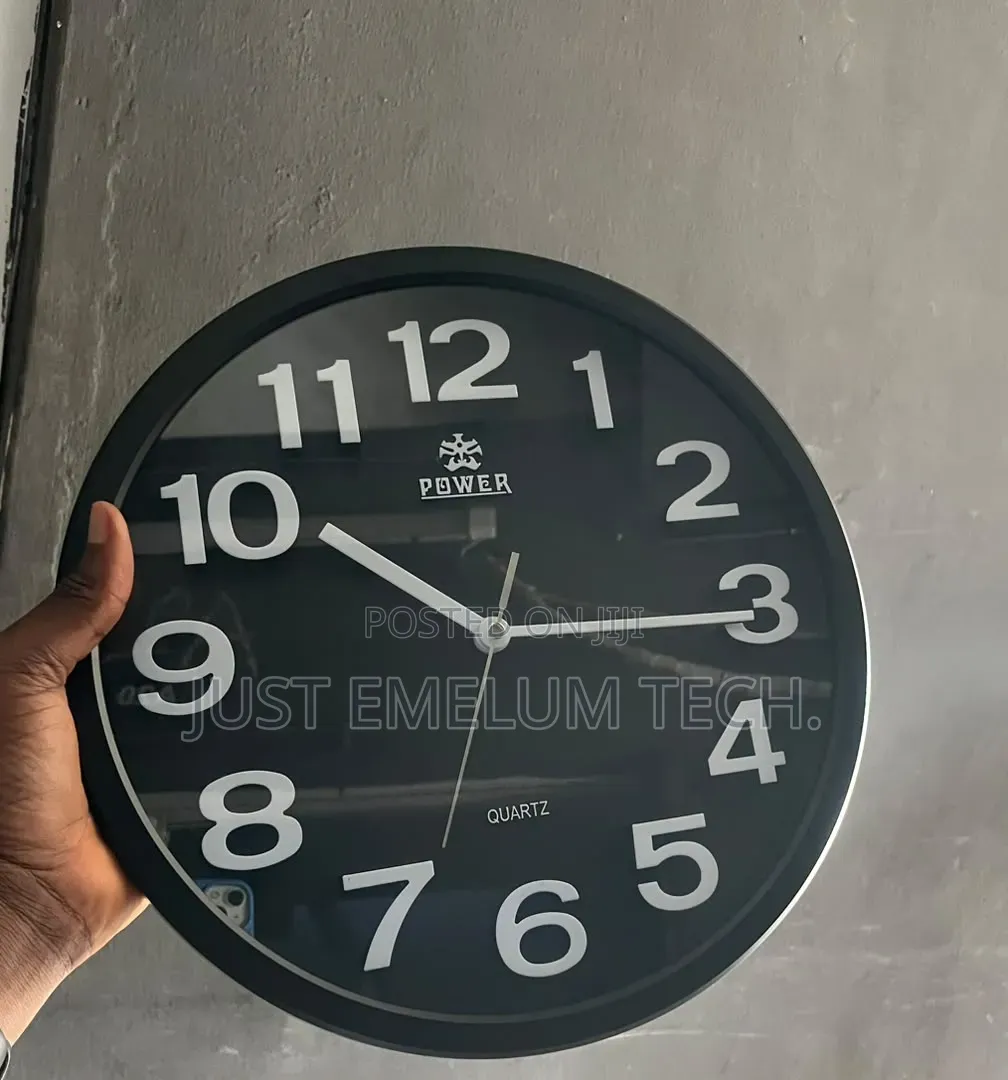 Wall Clock Spy Camera