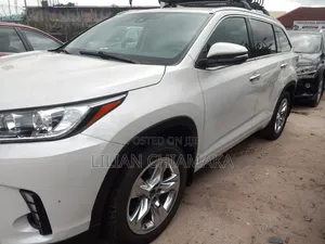 Toyota Highlander 2019 White