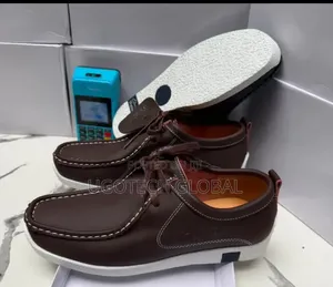 Laceup Clarks