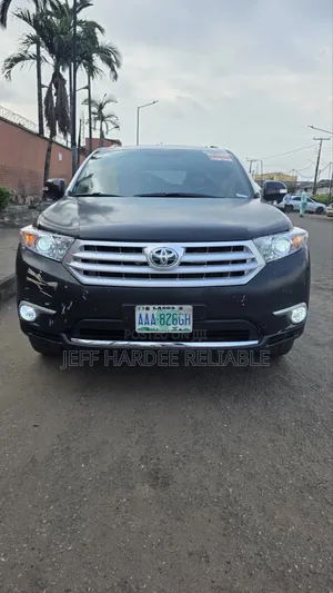 Toyota Highlander 2010 Edition Upgraded to 2012/2013 Model