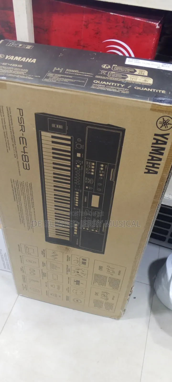 Original Yamaha PRS E483 Keyboard