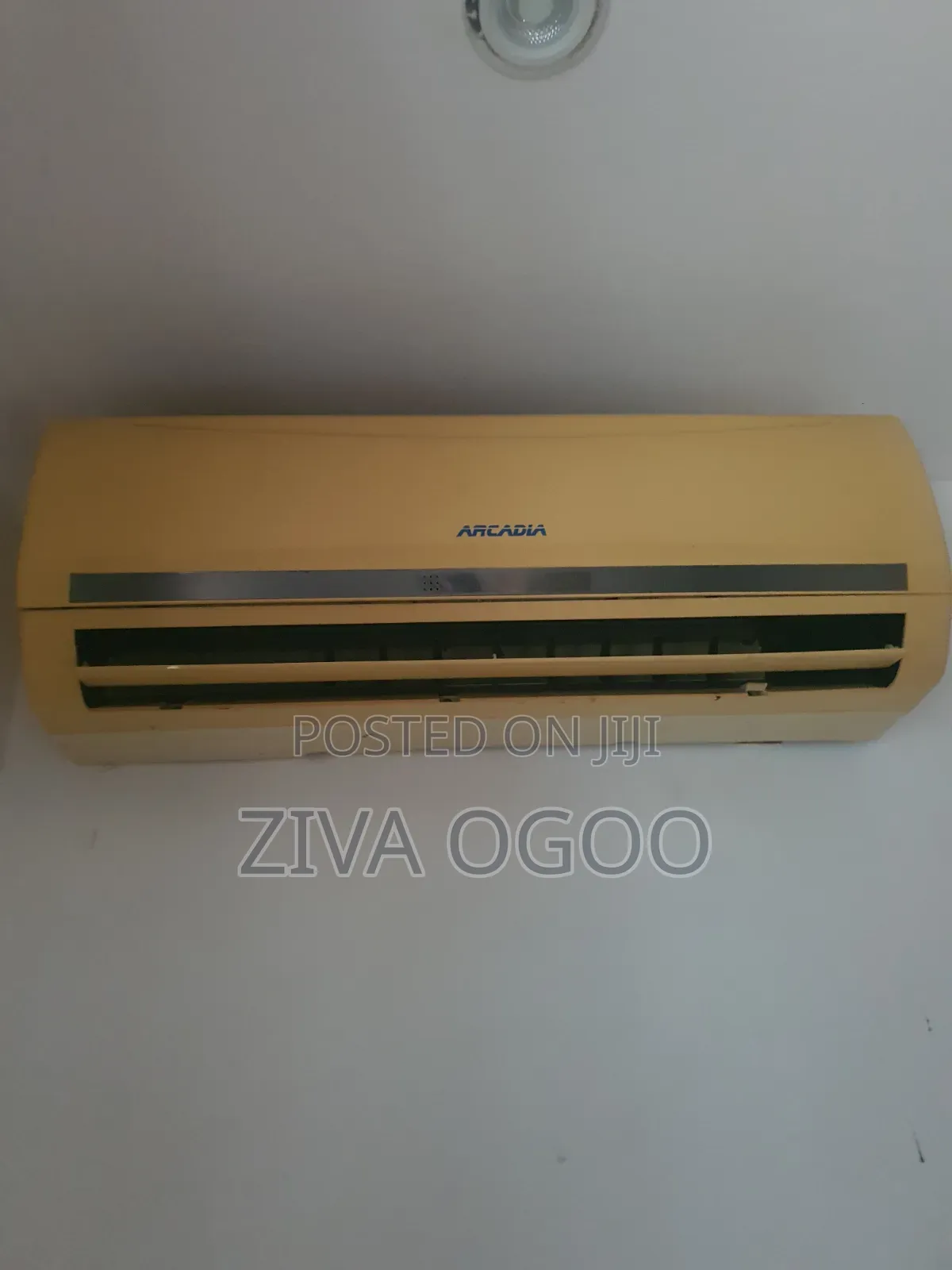 0.75HP Panasonic & Arcadia Split Unit AC