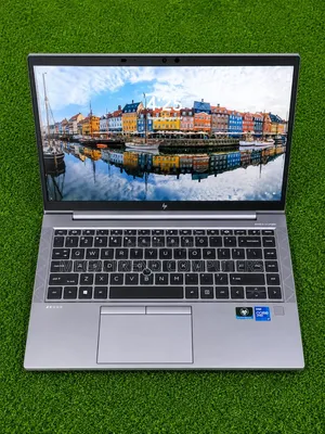 Laptop HP ZBook Firefly 14 G10 16GB Intel Core i7 SSD 512GB