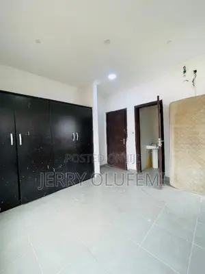 3bdrm Block of Flats in Coral Reef Estate, Off Lekki-Epe Expressway
