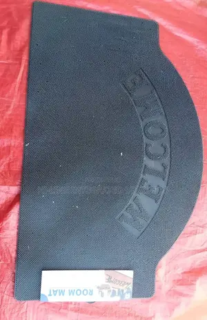 Arch-Shaped Heavy-Duty Rubber Door Mat