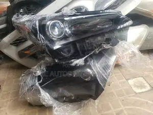 Full Light Lexus Nx200t 2018 Charger Type