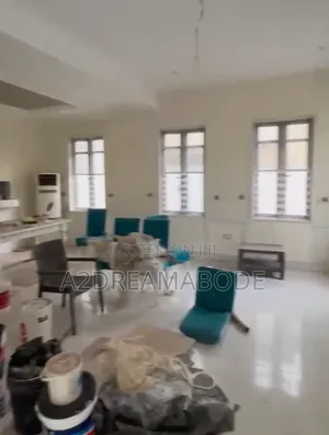 4bdrm Duplex in Gbagada, Millenuim/UPS for rent